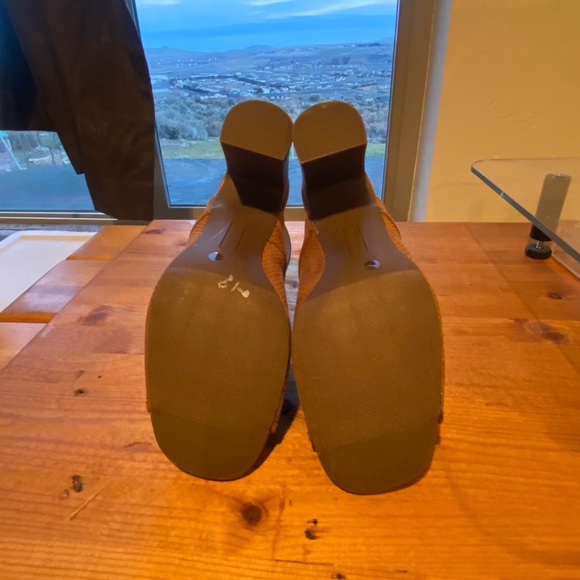 Liz Claiborne Brown Peep-Toe Block Heels. Worn once. - Picture 3 of 5